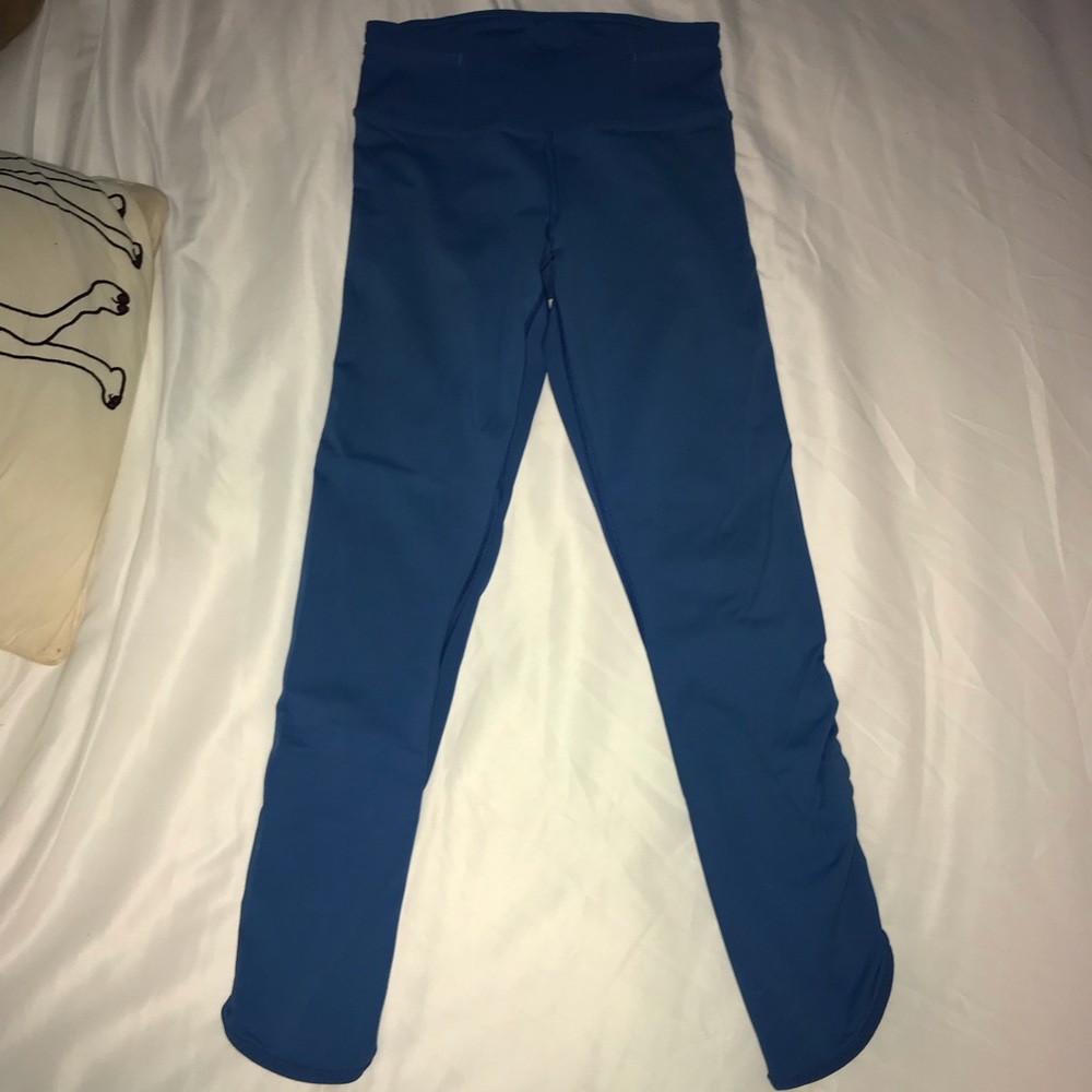Lululemon 7/8 Blue Leggings